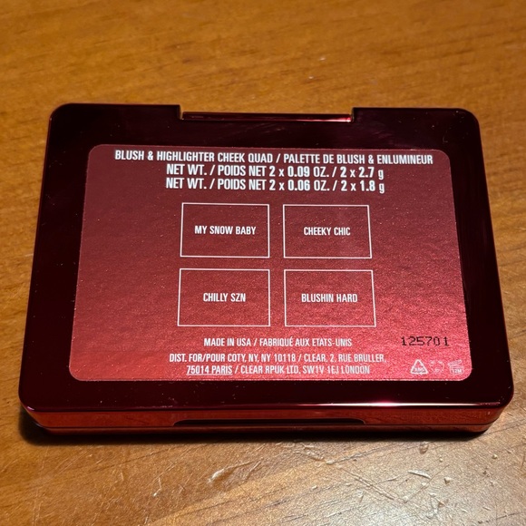 Kylie Jenner Blush & Highlighter Cheek Quad - Picture 8 of 16